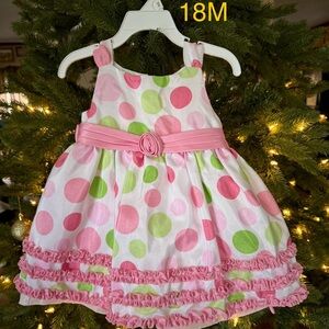 Spring dress for girls like new white and pink dress with polka dots.